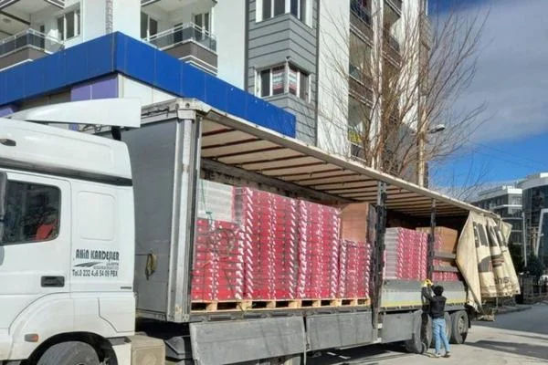 Proje için radyatör sevkiyatı